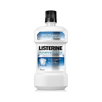 Listerine Advanced White collutorio gusto delicato 250ml